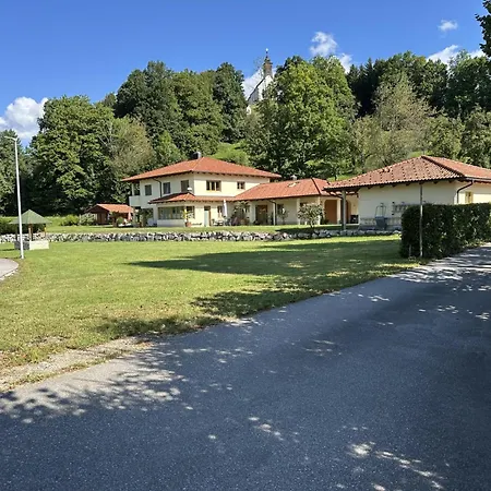 Haus Leblhuber 公寓