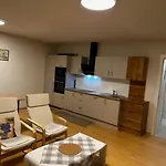 Haus Leblhuber * 温蒂加斯顿